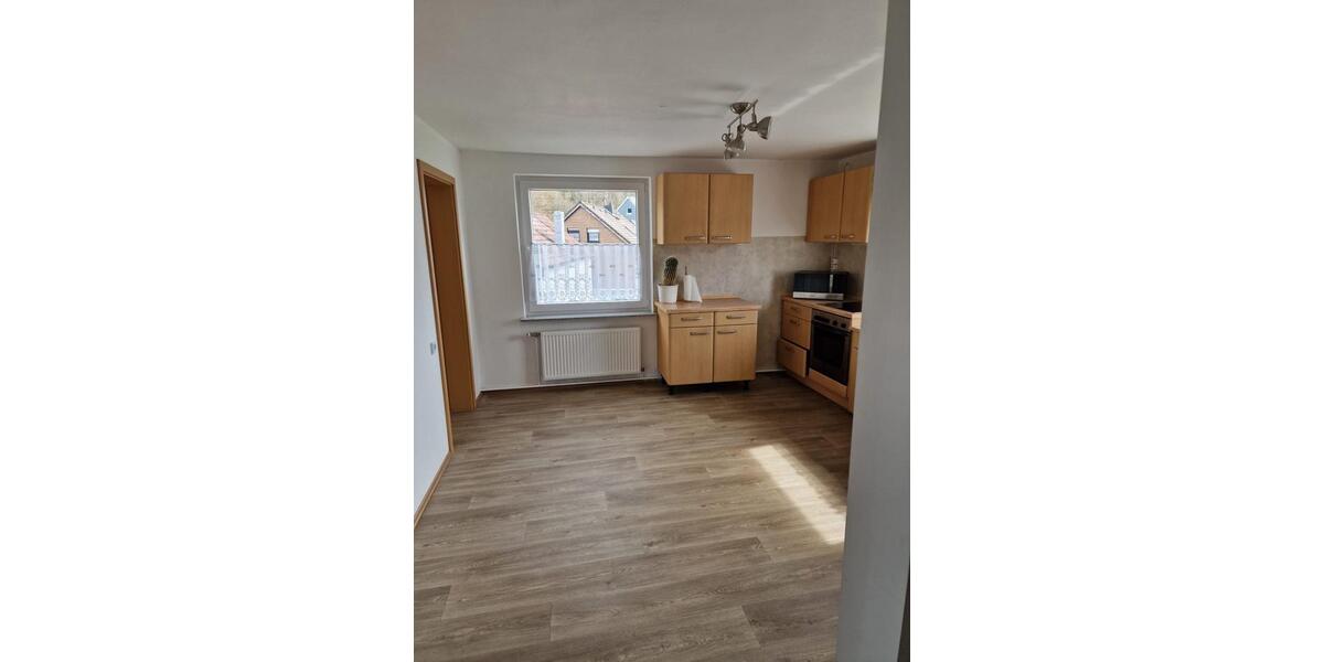 Etagenwohnung Lennestadt - 4 Zimmer, 100 m&sup2;, 700&euro; | Angebot:26317760