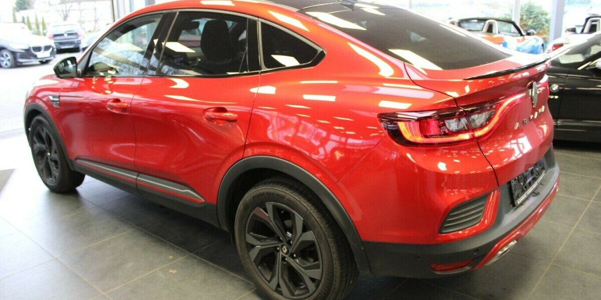 Renault Arkana TCe RS Line 160 EDC 18.470 km 22.980 &euro; Euskirchen 53881