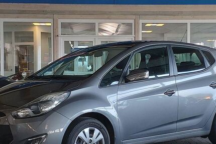 Hyundai ix20 119.200 km 8.690 &euro; Steinbergkirche 24972