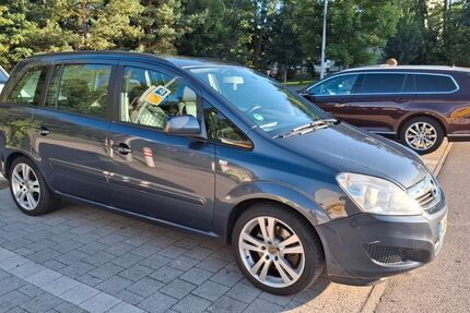 Opel Zafira 327.000 km 2.199 &euro; Müllrose 15299