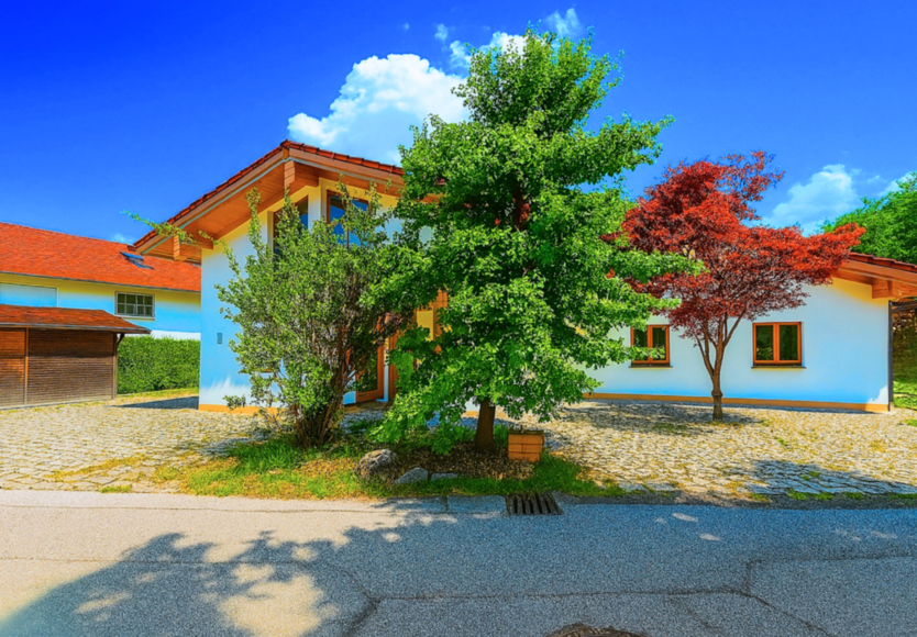 Haus zum Kaufen in Holzkirchen 1.695.000 € 270 m²
