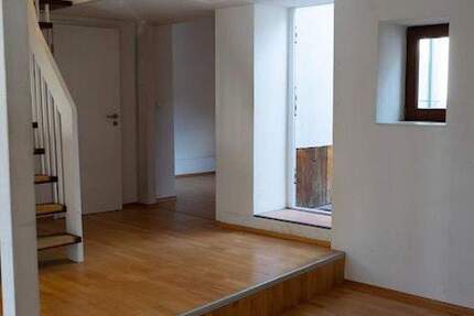 Zentraler Wohntraum: 3,5 Zimmer Haus - Schnurrviertel 3 zimmer