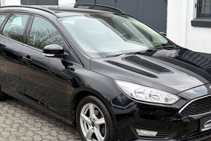 Ford Focus 127.000 km 8.200 &euro; Bremen 28219