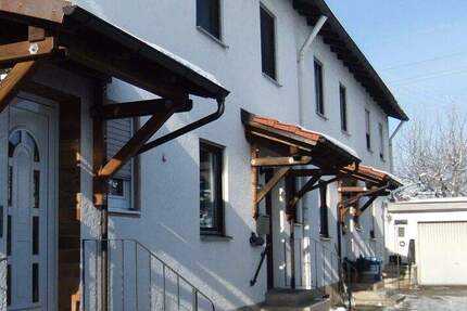 Reihenmittelhaus in Ortsrandlage 4 zimmer