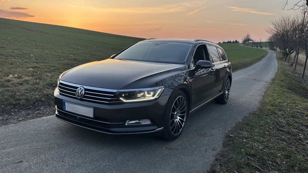 VW Passat 156.000 km 14.900 &euro; Weifa 01904