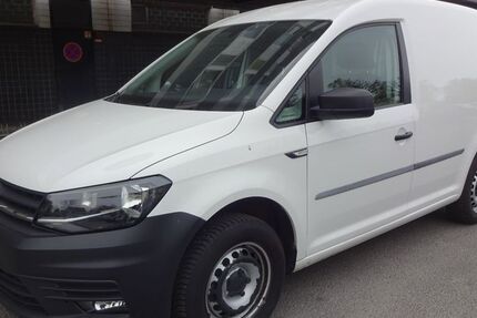 VW Caddy 97.000 km 9.600 &euro; Berlin 12249