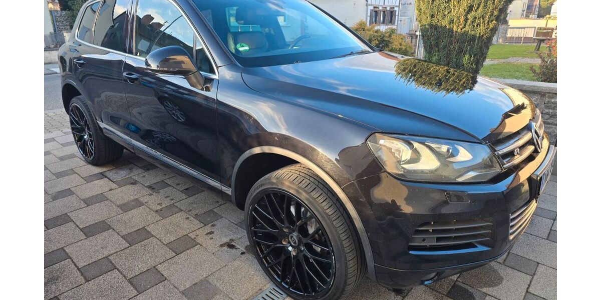 VW Touareg 225.000 km 9.898 &euro; neustadt 67435