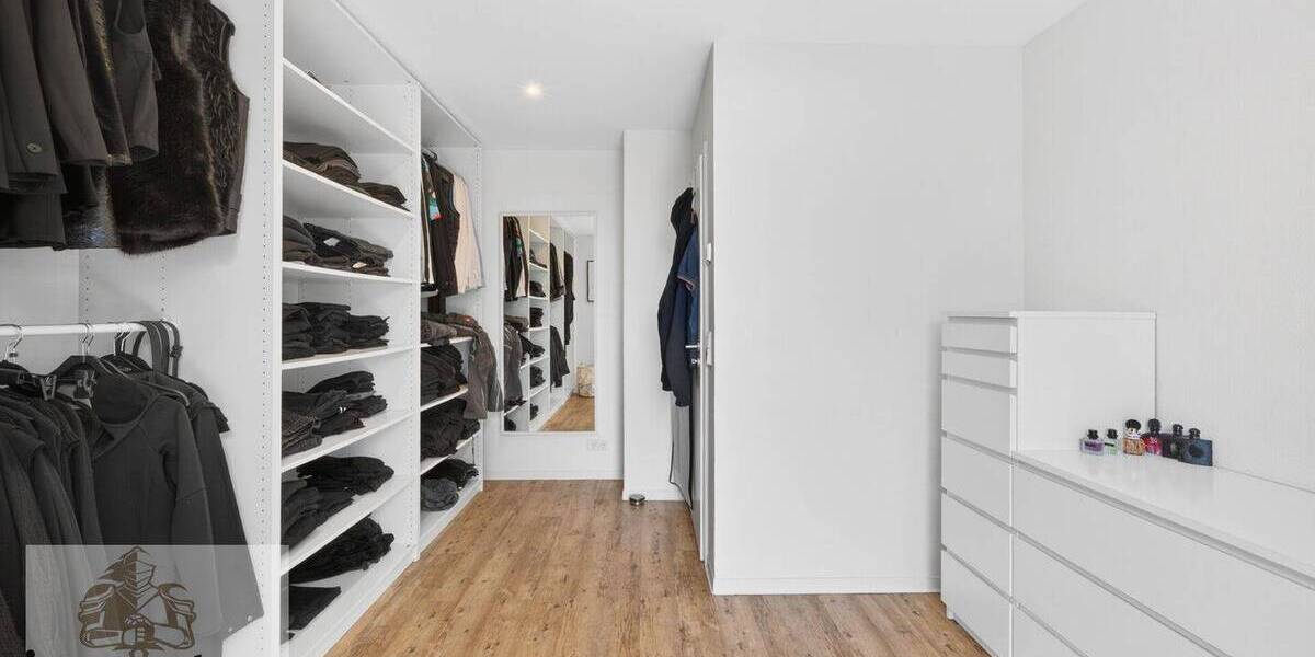 Einfamilienhaus Gundelsheim - 6 Zimmer, 245 m&sup2;, 949.000&euro; | Angebot:26695748