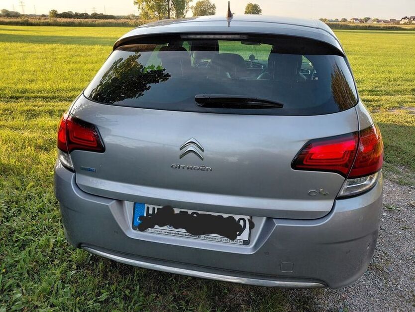 C4