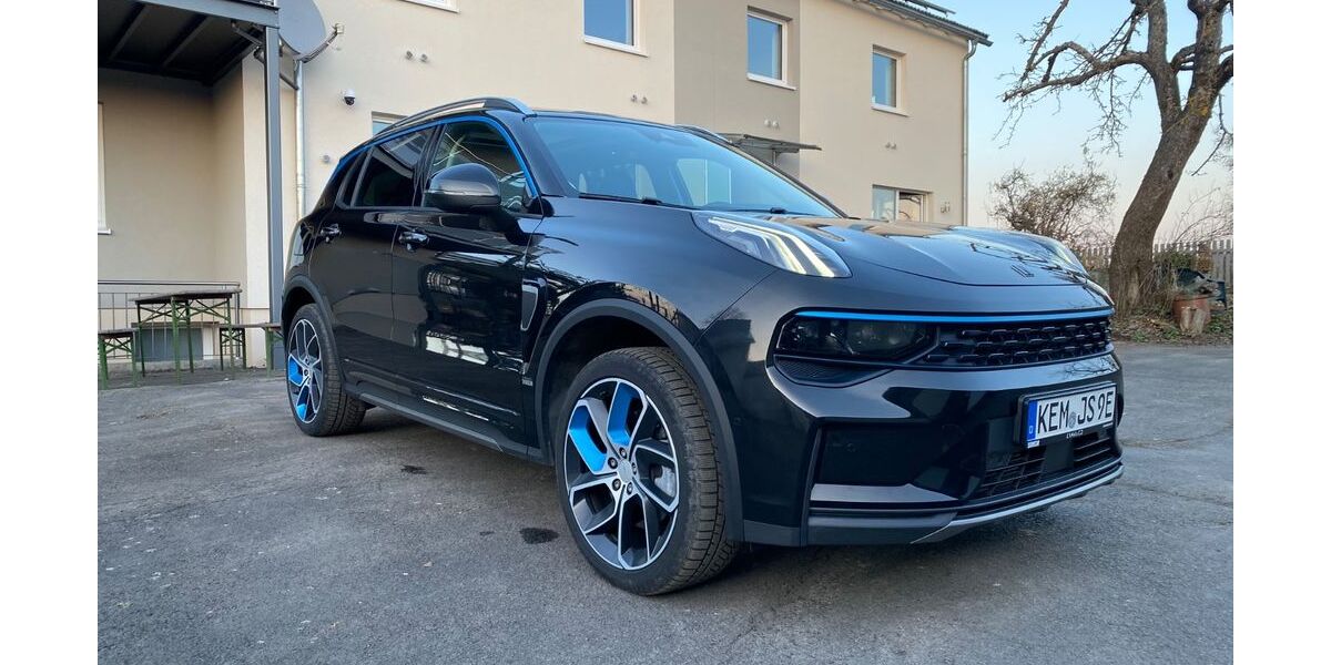 Lynk & Co 01 38.000 km 20.490 &euro; Waldershof 95679