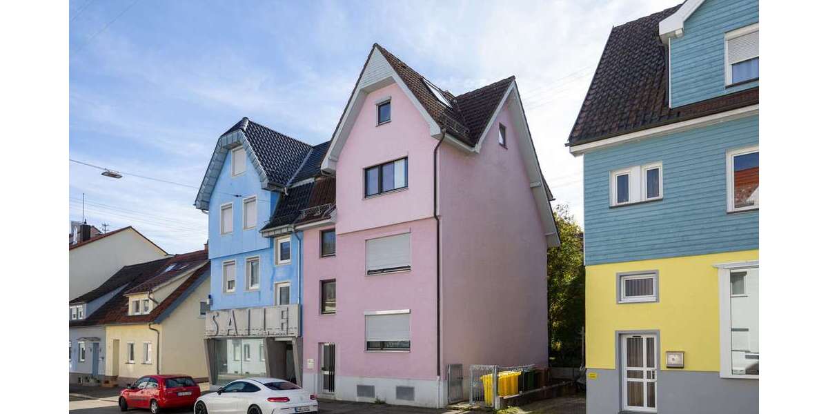 Einfamilienhaus Villingen-Schwenningen Schwenningen - 8 Zimmer, 196 m&sup2;, 270.000&euro; | Angebot:26382151