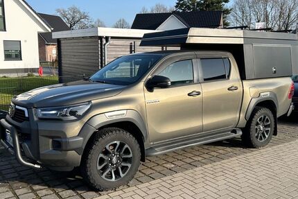 Toyota Hilux 66.000 km 54.900 &euro; Wakendorf II 24558