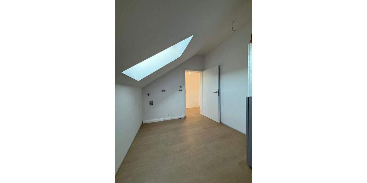 Traumhafte Haushälfte an der Elbe von Privat* Neubau* 4 zimmer