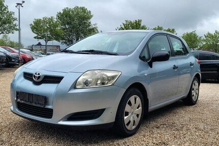Toyota Auris 164.427 km 3.980 &euro; Zwickau 08056