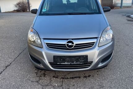 Opel Zafira 143.000 km 4.850 &euro; Trossingen 78647