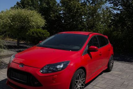 Ford Focus 275.974 km 4.999 &euro; Fronhausen 35112