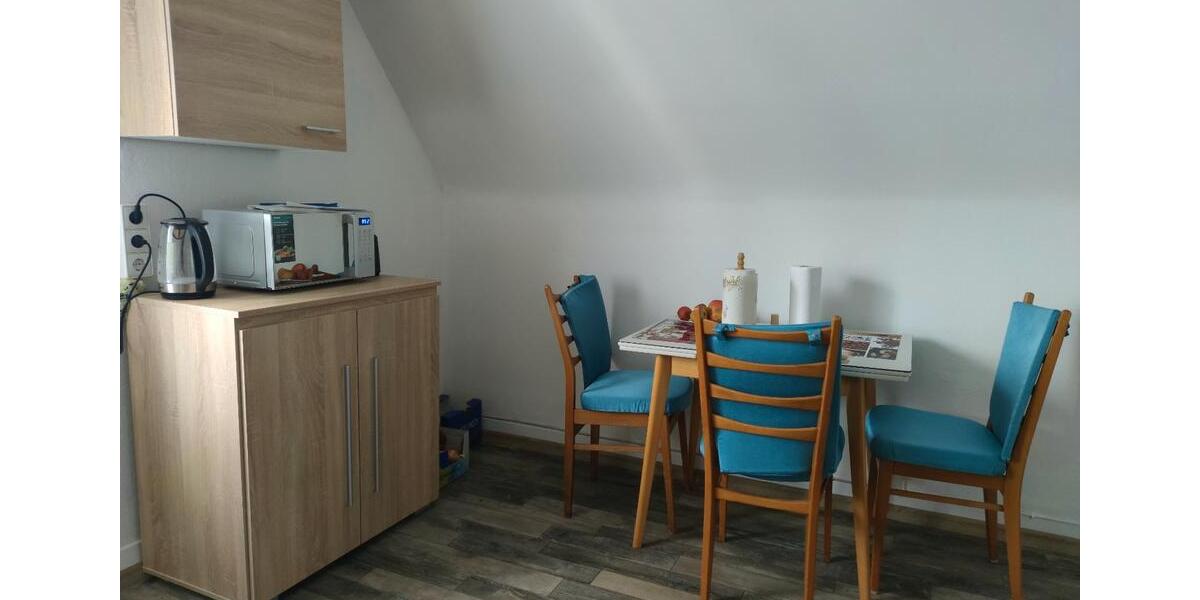 Dachgeschoßwohnung Tuttlingen - 1 Zimmer, 22 m&sup2;, 500&euro; | Angebot:26656542