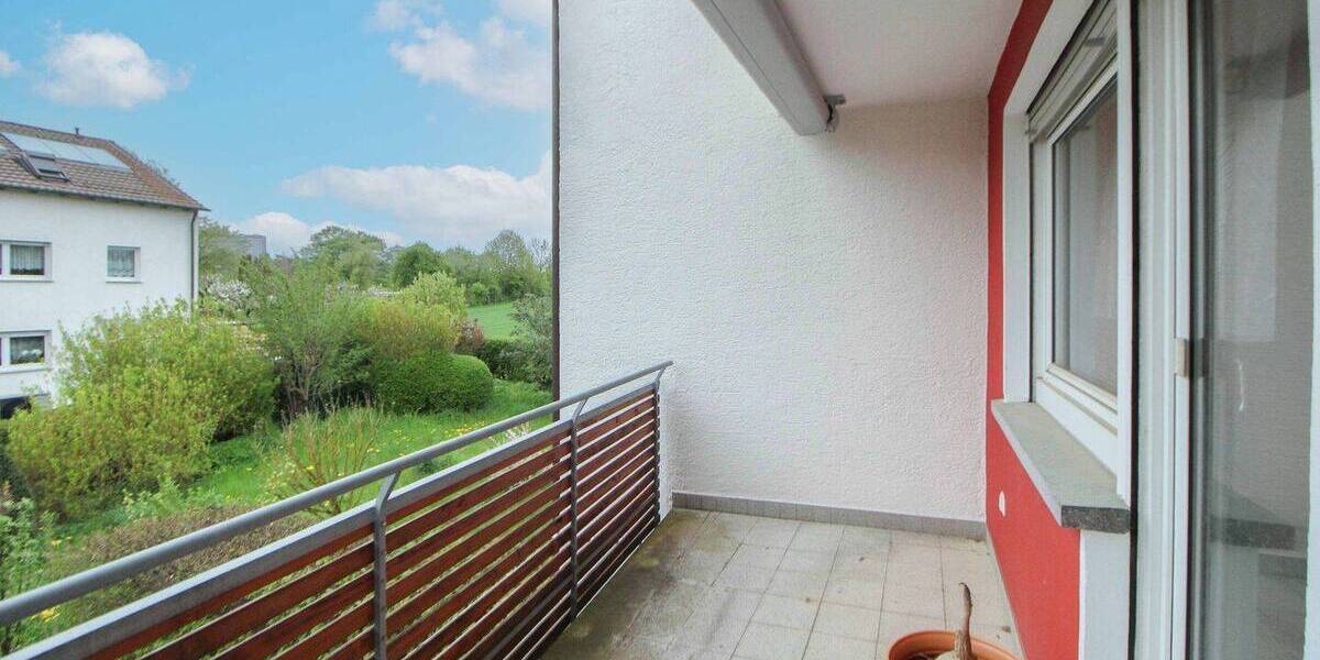 Reihenmittelhaus Stuttgart Steckfeld - 9 Zimmer, 208 m&sup2;, 765.000&euro; | Angebot:26881395