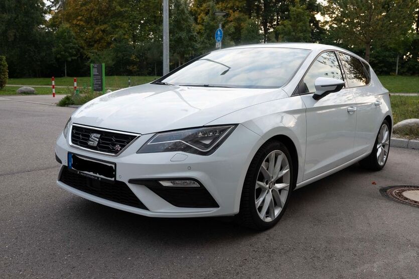 Seat Leon 92.638 km 17.500 € München 81249
