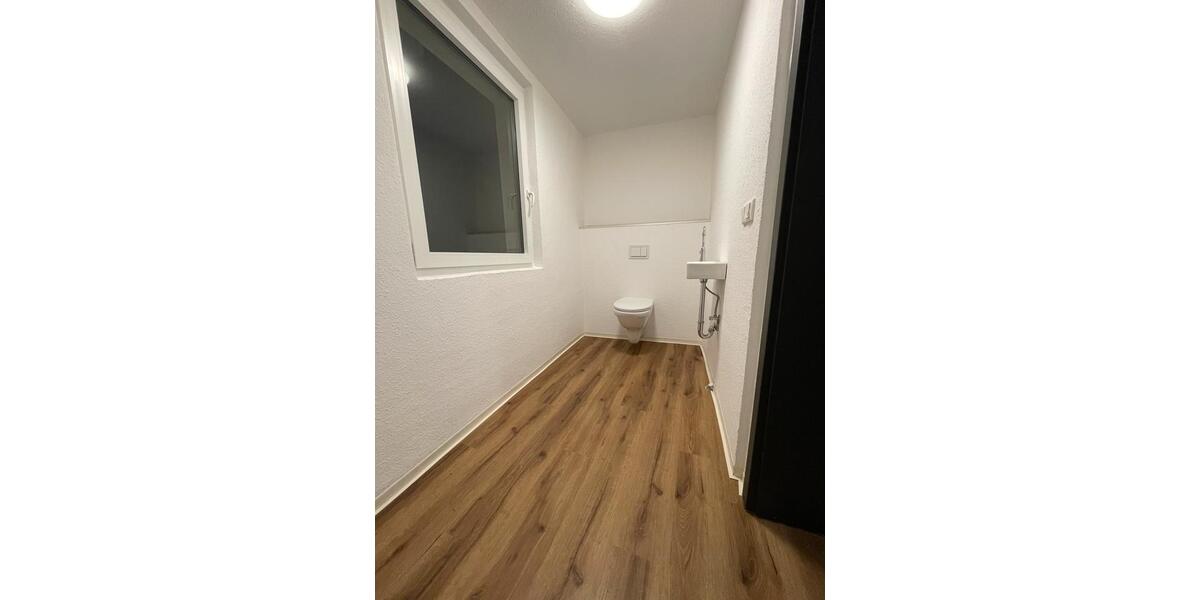 Reihenhaus Laage - 3 Zimmer, 120 m&sup2;, 350.000&euro; | Angebot:25157884