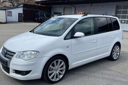 VW Touran 193.300 km 4.799 &euro; Kempten (Allgäu) 87439