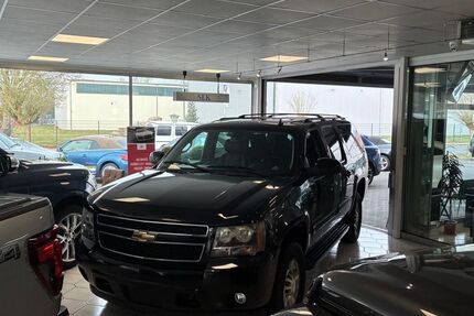 Chevrolet Suburban 260.000 km 16.900 &euro; Barmstedt 25355