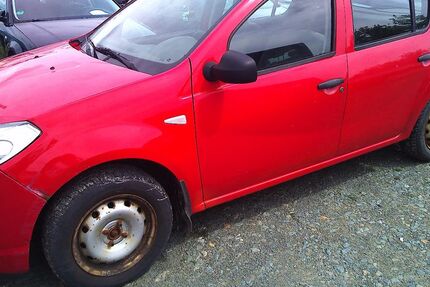 Dacia Sandero 129.000 km 550 &euro; Plauen 08523