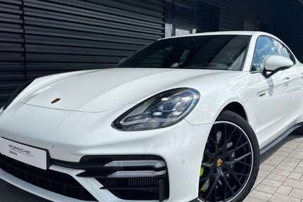Porsche Panamera 82.490 km 95.189 € Ettlingen 76275