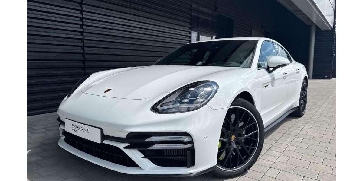 Porsche Panamera 82.490 km 95.189 € Ettlingen 76275