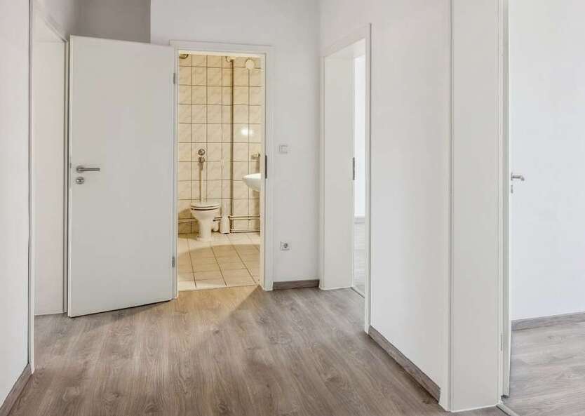 Wohnung zum Kaufen in Ludwigshafen am Rhein 199.000 € 77 m²