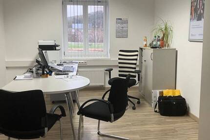 Gewerbeobjekt Bad Neustadt an der Saale Bad Neustadt - 3 Zimmer, 65 m&sup2;, 650&euro; | Angebot:26671830