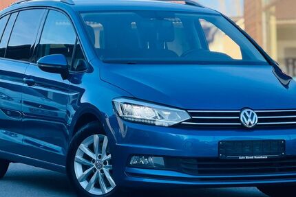 VW Touran 141.256 km 15.499 &euro; Haselbach 94354