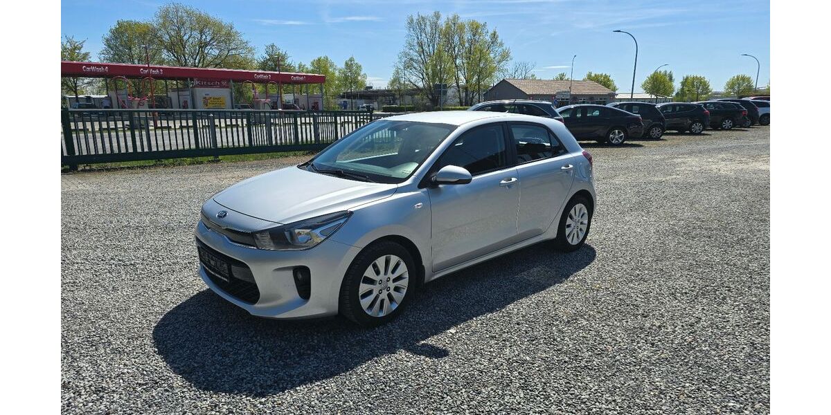 Kia Rio 103.000 km 6.950 &euro; Neuruppin 16816
