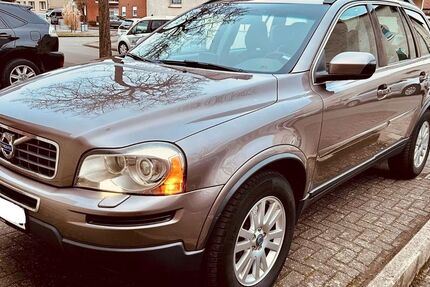 Volvo XC90 239.000 km 11.500 &euro; Paderborn 33104