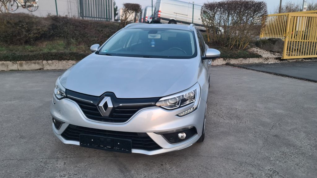 Renault Megane 101.000 km 8.211 &euro; Mayen 56727