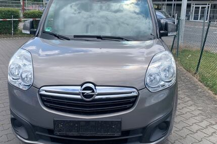 Opel Combo 156.668 km 4.299 &euro; Mainz-Kastel 55252