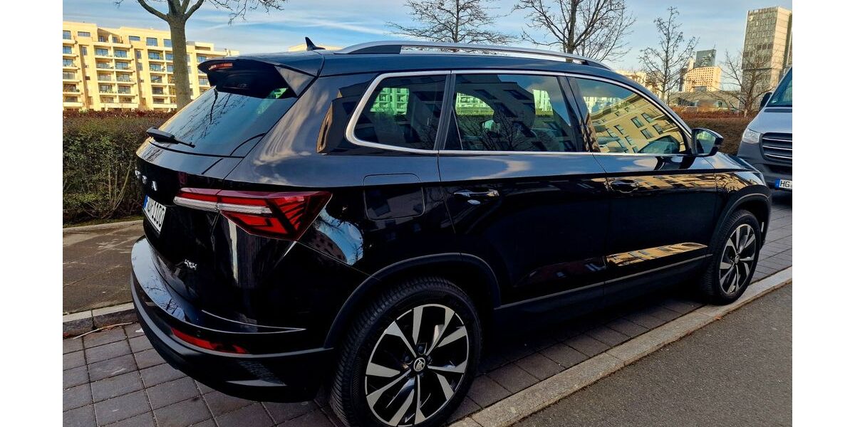 Skoda Karoq 133.000 km 22.700 &euro; Frankfurt 60326