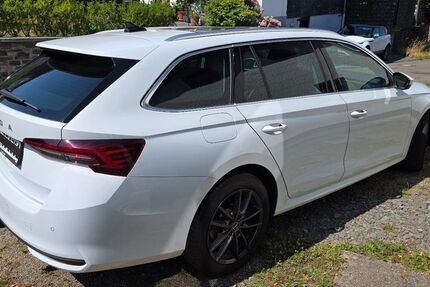 Skoda Octavia 21.000 km 31.900 &euro; Wiehl 51674
