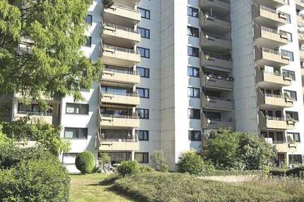 PURNHAGEN-IMMOBILIEN - 4-Zimmer-Eigentumswohnung mit Loggia und Tiefgaragenstellplatz in Bremen-Lesum 4 zimmer
