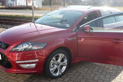 Ford Mondeo 205.000 km 8.700 € Oldenburg 26135