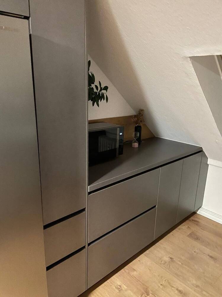 **4-Zimmer Dachgeschoss Wohnung im Zentrum mit großer Dachterrasse**