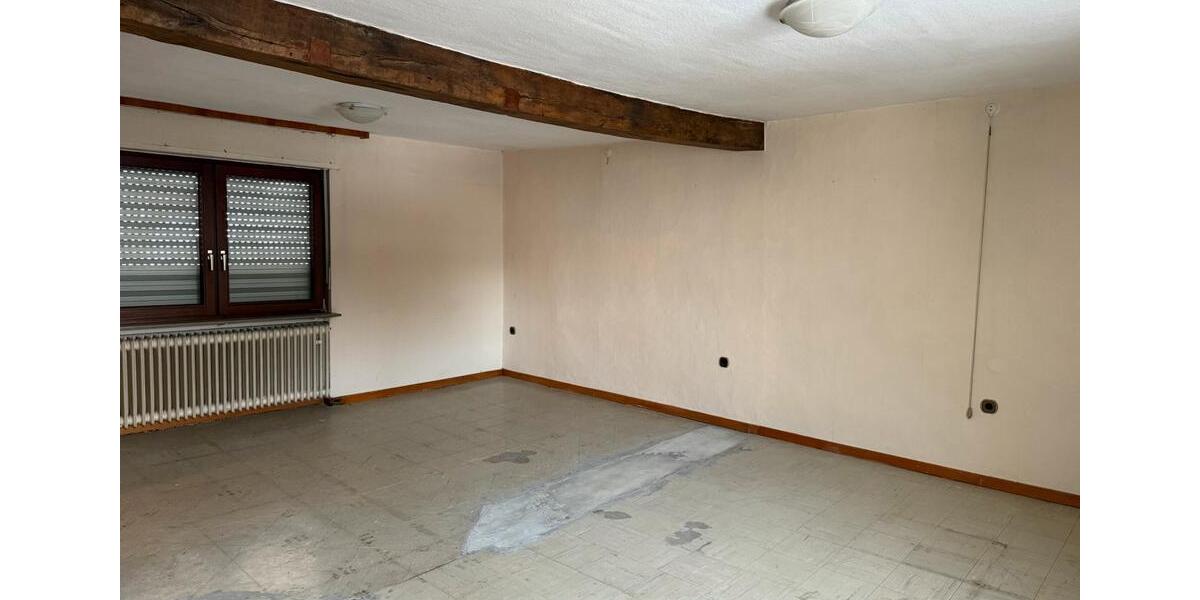 Geräumiges 7-Zimmer-Einfamilienhaus in ruhiger Lage von Aßlar 7 zimmer