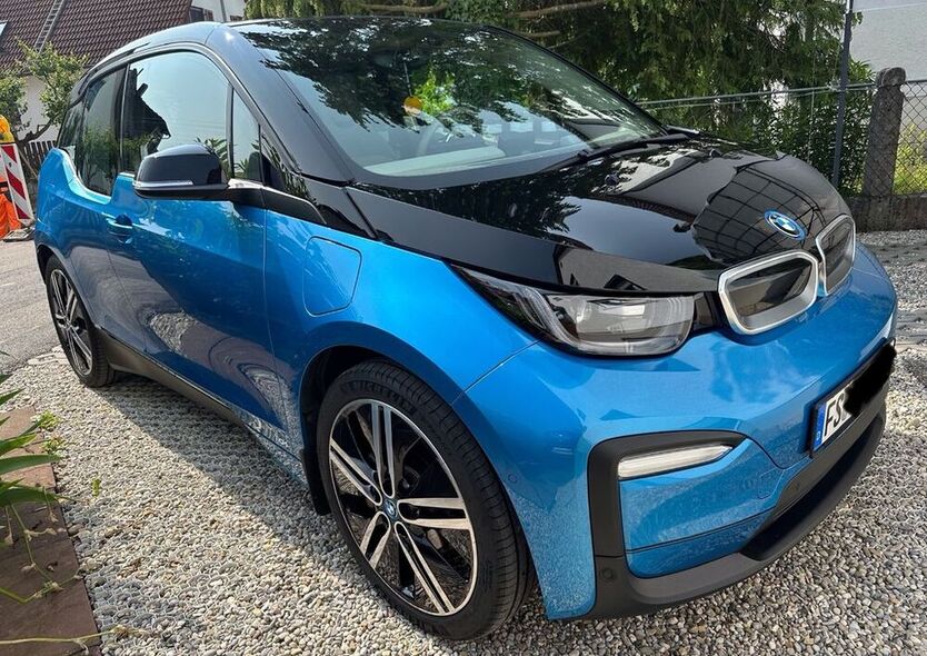i3