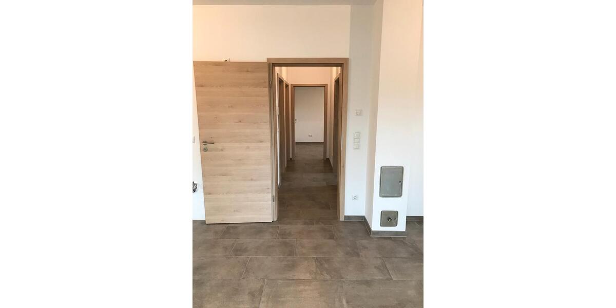 Erdgeschoßwohnung Berching - 2.5 Zimmer, 60 m&sup2;, 660&euro; | Angebot:26494736