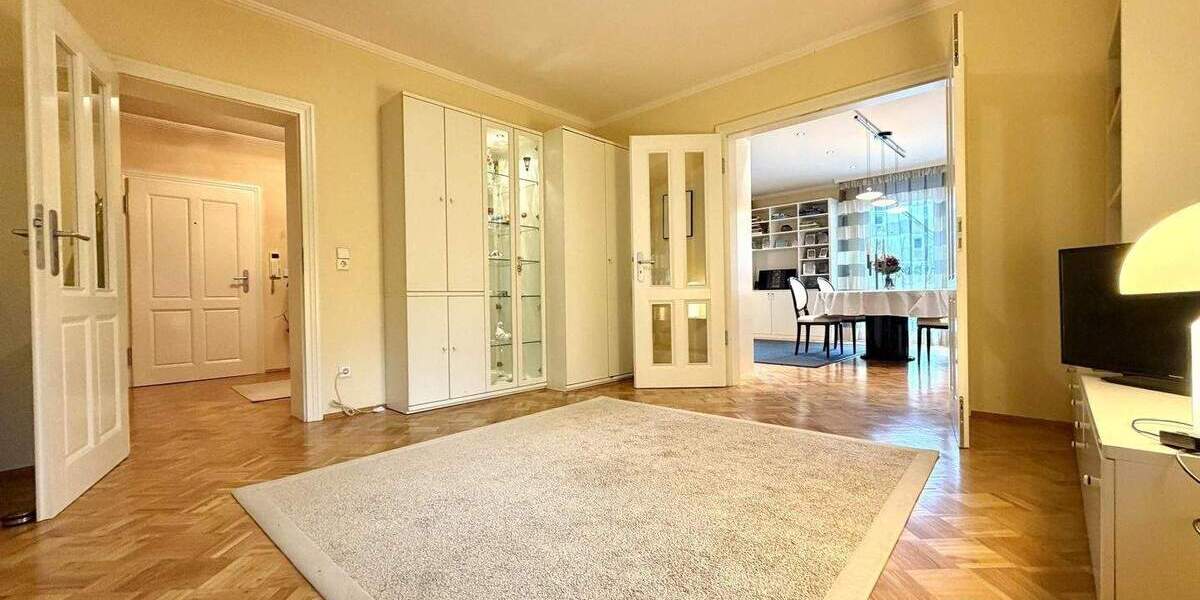 Mehrfamilienhaus, Wohnhaus Offenbach Offenbach am Main - 9 Zimmer, 307 m&sup2;, 1.370.000&euro; | Angebot:24546092