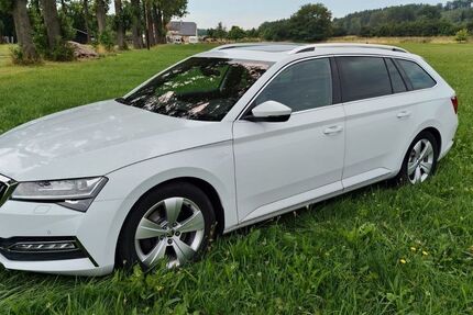 Skoda Superb 115.300 km 24.000 &euro; Kamenz 01917