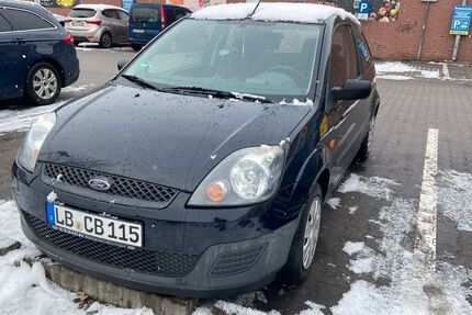 Ford Fiesta 43.000 km 4.750 &euro; Berlin 10247