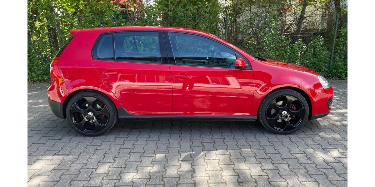 VW Golf 147.000 km 8.400 &euro; Neufahrn 85375