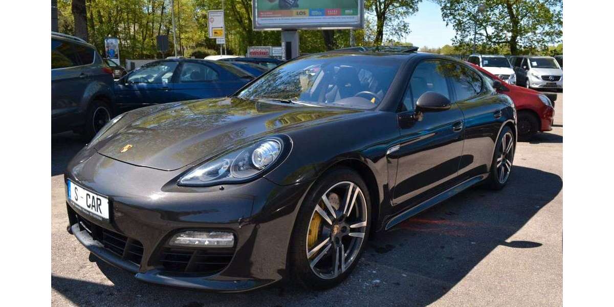 Porsche Panamera 190.990 km 21.990 &euro; München 81243