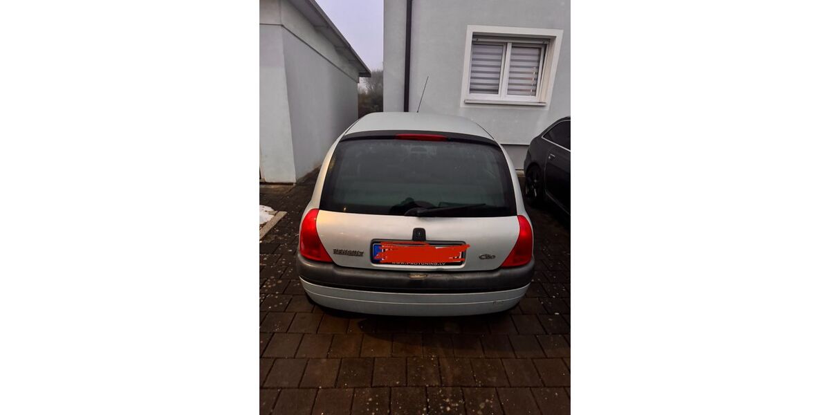 Renault Clio 230.000 km 1.100 &euro; Giengen 89537